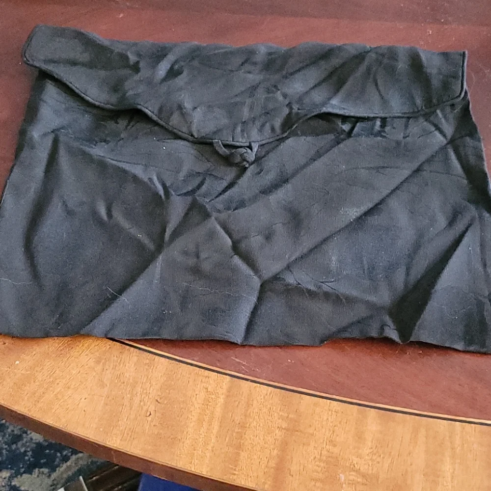 BLACK SILK FLORAL KIMONO BAG